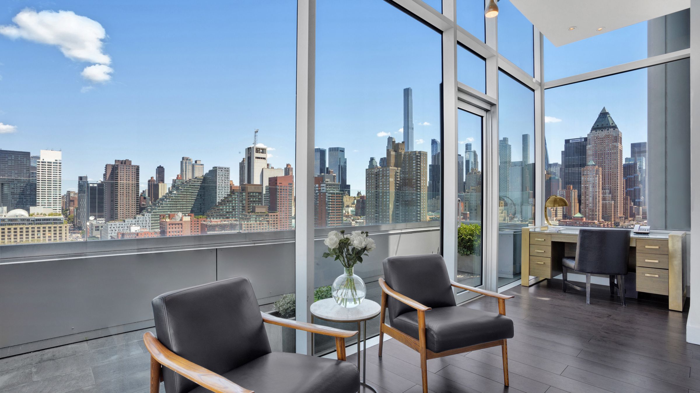 Hudson River and Manhattan skyline from an INK48 suite